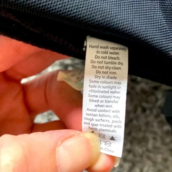 Sea Level Australia black twist front bikini top size US 14 - Picture 11 of 11